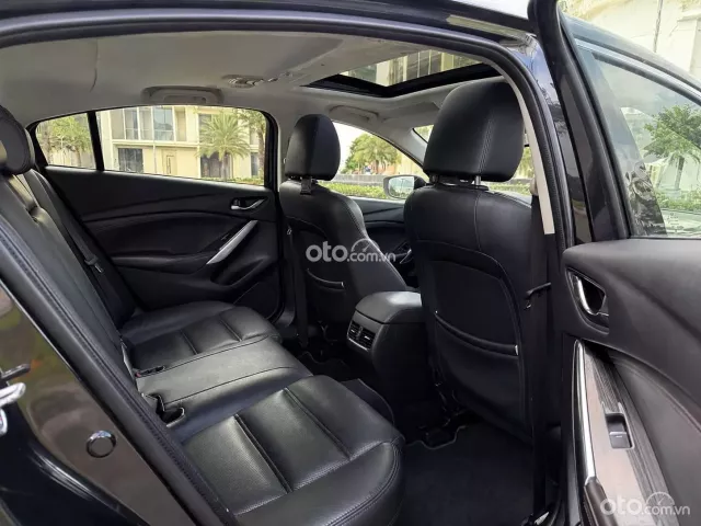 Mazda 6 2.0 Premium 2019 12