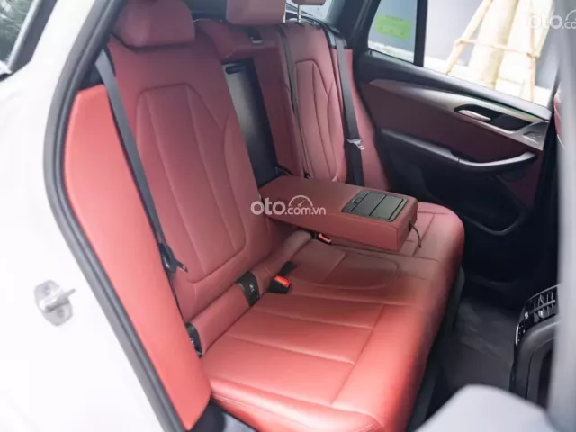 BMW X3 sDrive20i Msport 2024 7