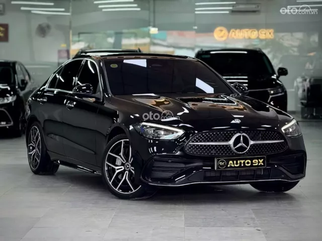 Mercedes-Benz C300 AMG 2022 2