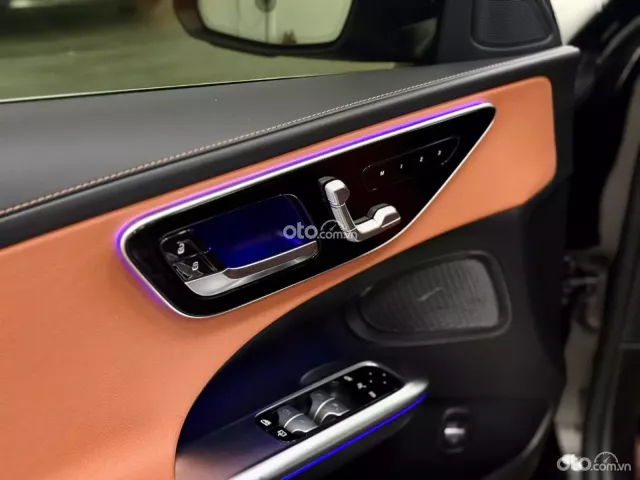 Mercedes-Benz C300 AMG 2022 14