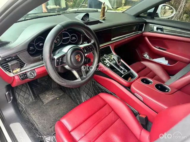 Porsche Panamera 4 Executive 2020 7