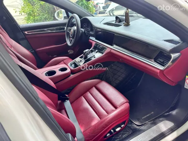 Porsche Panamera 4 Executive 2020 8