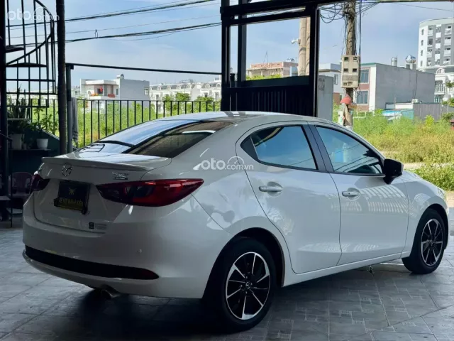 Mazda 2 2024 5