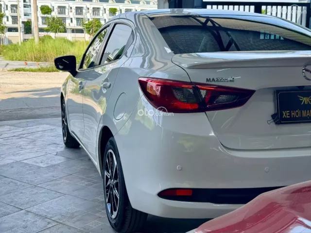 Mazda 2 2024 6