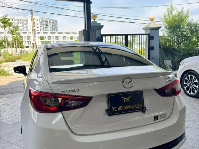 Mazda 2 2024 8