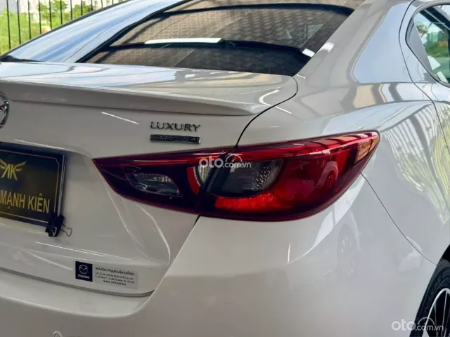 Mazda 2 2024 9