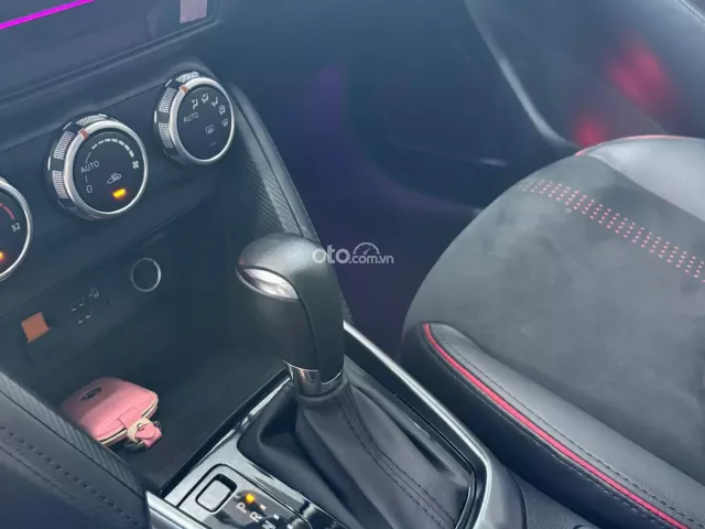Mazda 2 2024 11
