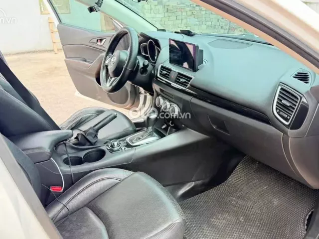 Mazda 3 2016 8