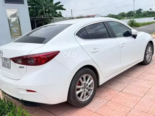 Mazda 3 2016