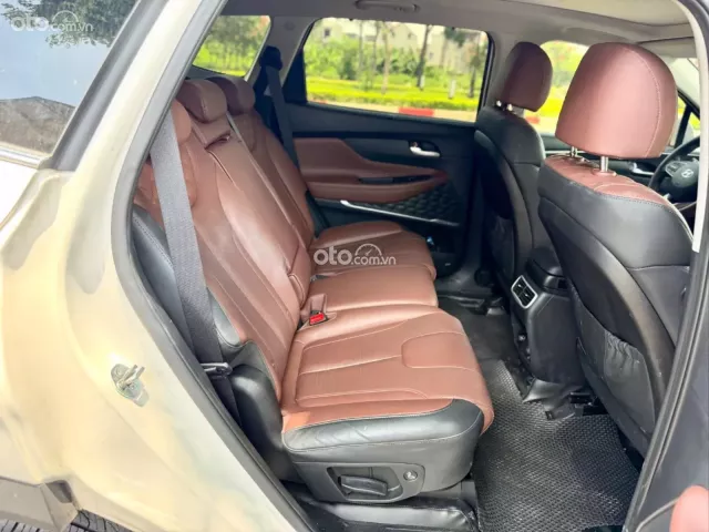 Hyundai Santa Fe 2.5 Xăng Cao cấp 2023 5