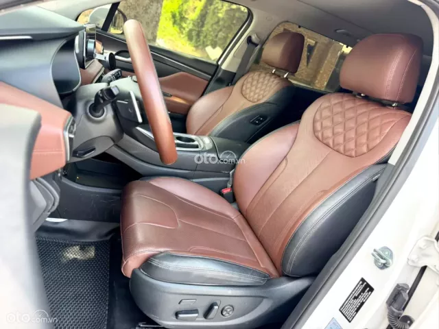 Hyundai Santa Fe 2.5 Xăng Cao cấp 2023 6