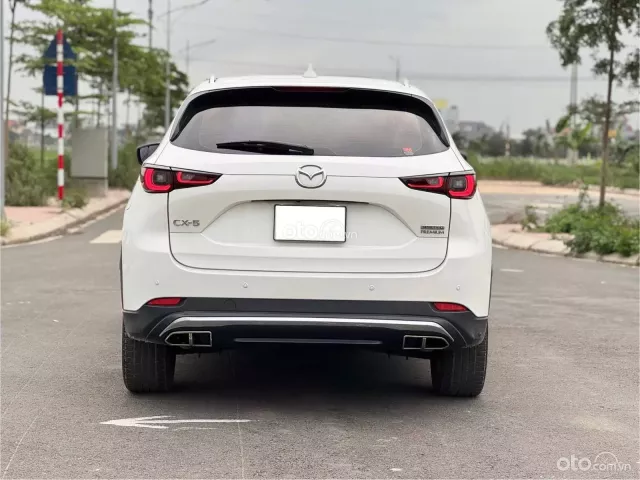 Mazda CX-5 2.0 Premium 2025 3