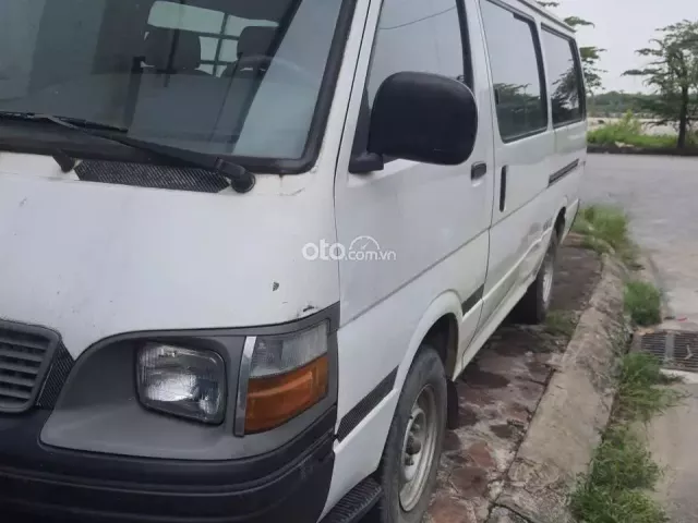 Toyota Hiace 2002
