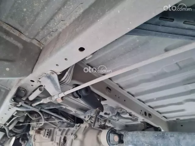 Toyota Hiace 2002 16