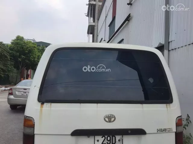 Toyota Hiace 2002 6