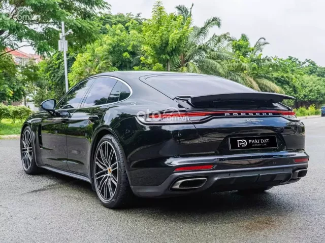 Porsche Panamera 2021 4