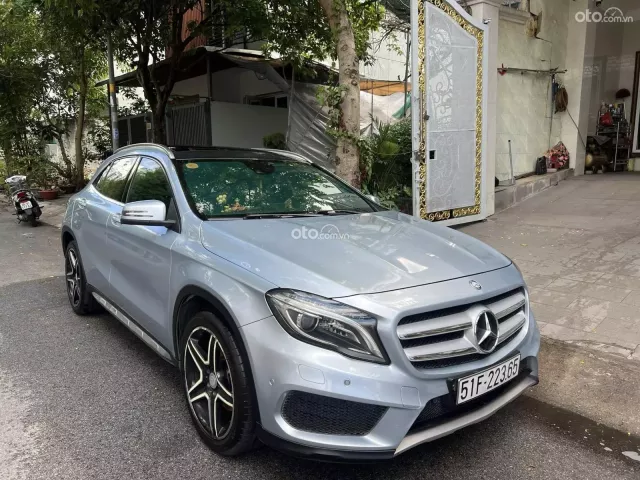 Mercedes-Benz GLA 250 2015