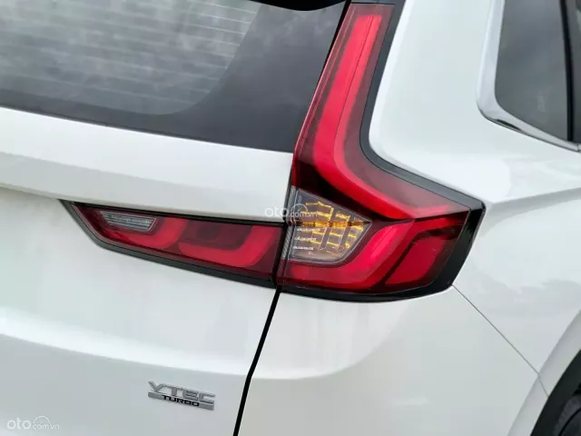 Honda CR-V 1.5 L 2024 10