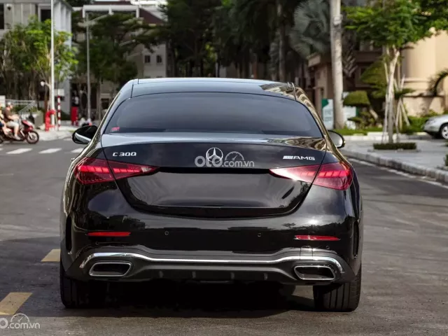 Mercedes-Benz C300 AMG 2022 5