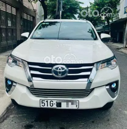 Toyota Fortuner 2.4G 4x2 AT  2018 4