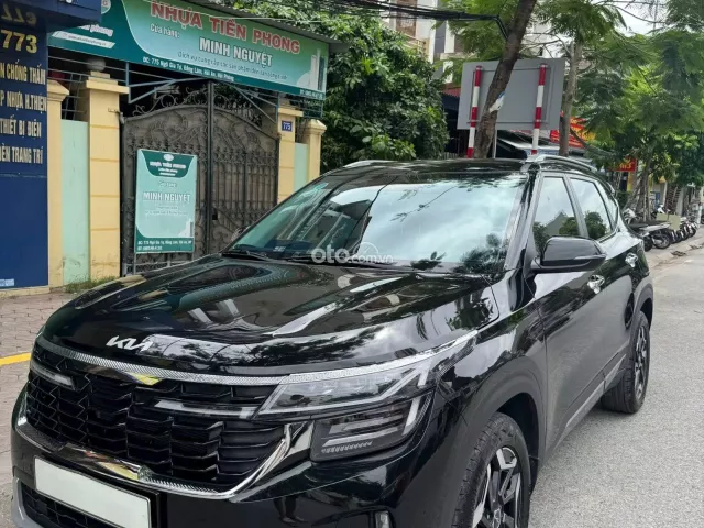 Kia Seltos 1.5L PREMIUM 2025 3