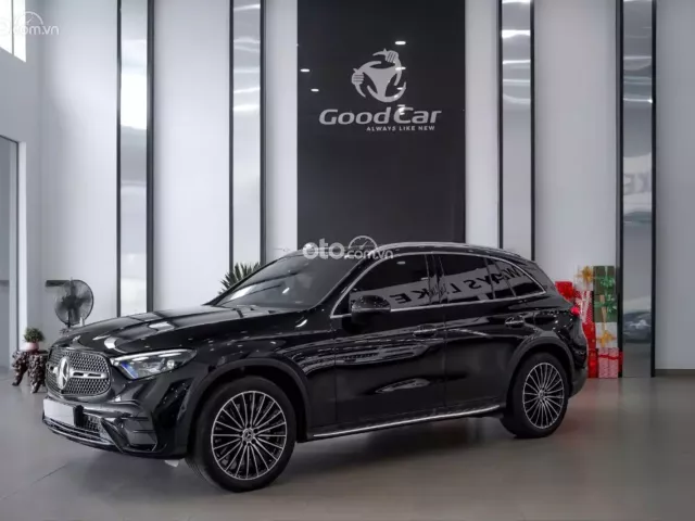 Mercedes-Benz GLC 300 4Matic 2023 3