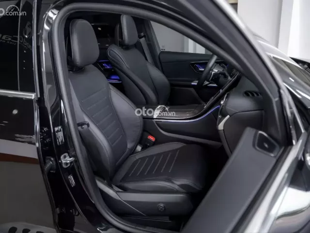 Mercedes-Benz GLC 300 4Matic 2023 17