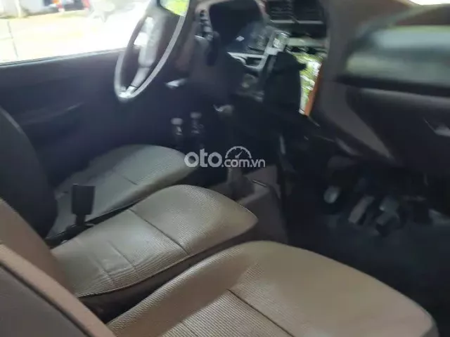 Toyota Hiace 2022 16