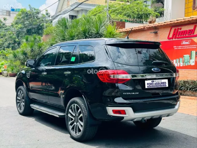 Ford Everest Titanium 2.0 AT 4x2 2018 7
