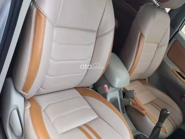 Toyota Innova 2.0G 2011 6