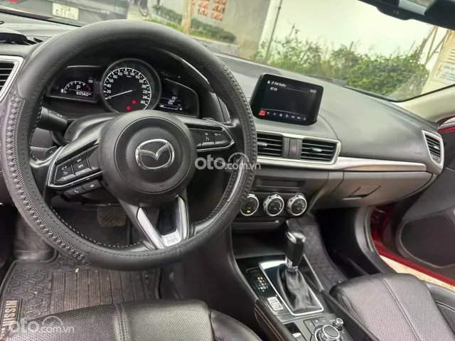 Mazda 3 Sedan 1.5L Premium 2019 11