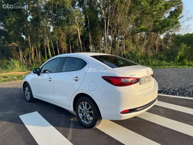 Mazda 2 1.5AT 2020 4