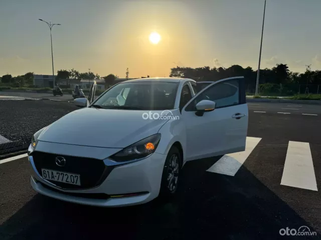 Mazda 2 1.5AT 2020 6