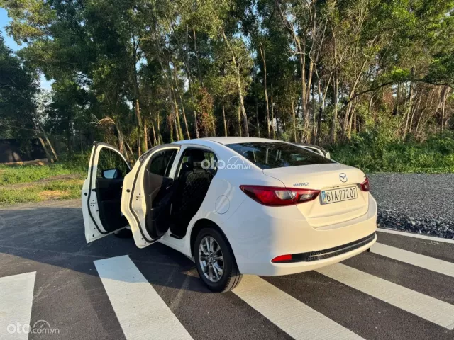 Mazda 2 1.5AT 2020 7