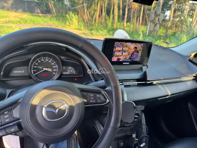 Mazda 2 1.5AT 2020 10