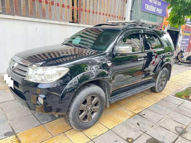 Toyota Fortuner 2.7 V 4X2 AT 2009