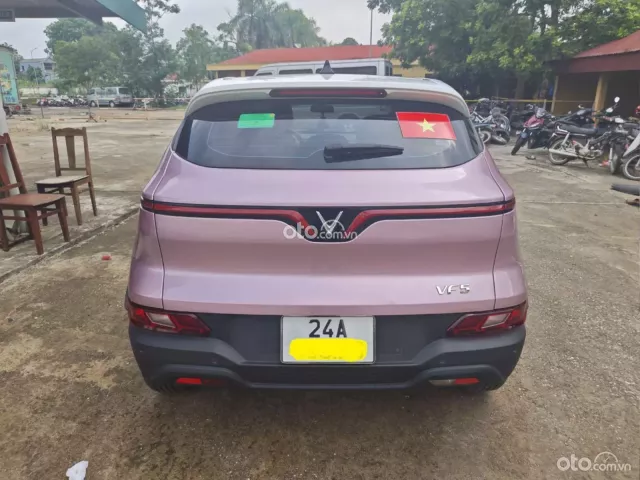 VinFast VF5 2024
