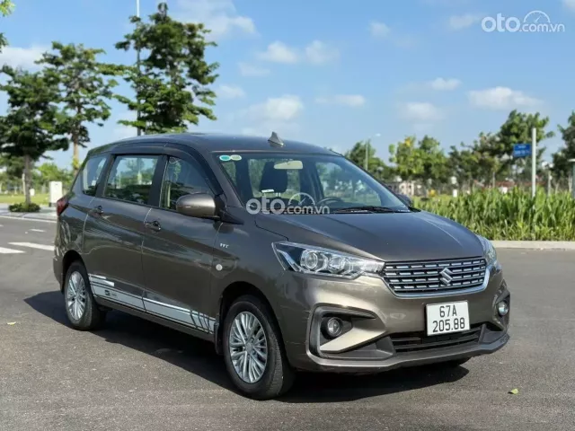 Suzuki Ertiga 1.5L GL MT 2022 4