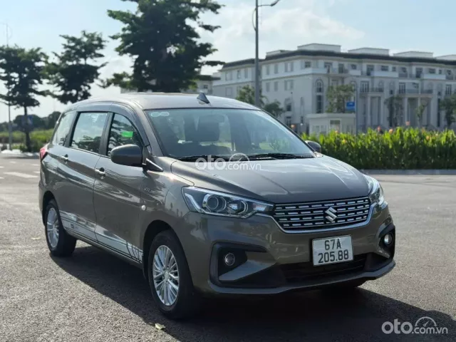 Suzuki Ertiga 1.5L GL MT 2022 2
