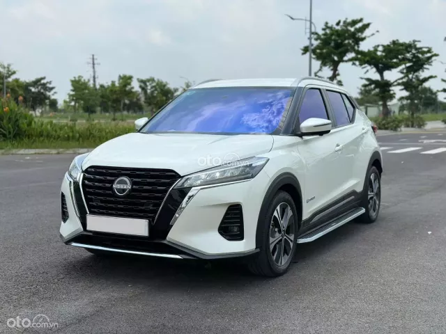 Nissan Kicks V 2023 3
