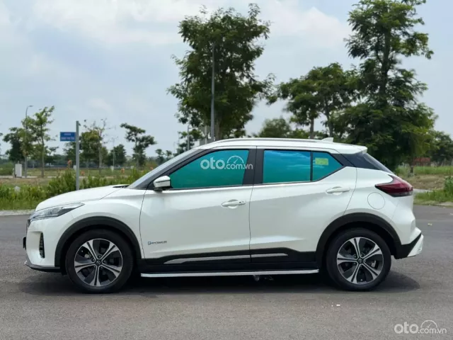Nissan Kicks V 2023 4