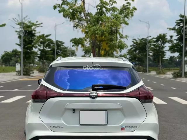 Nissan Kicks V 2023 6