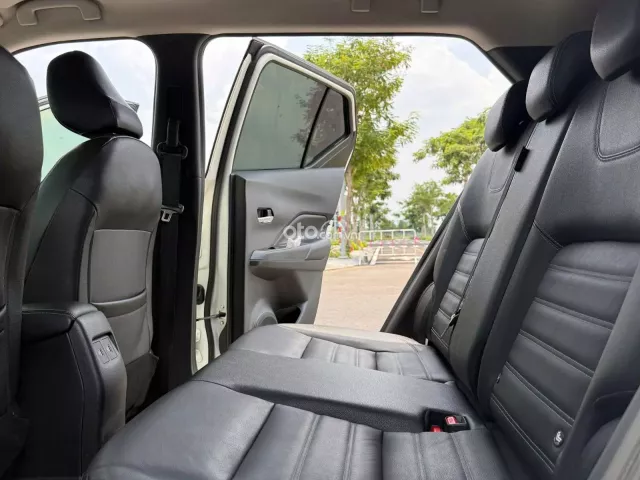 Nissan Kicks V 2023 10