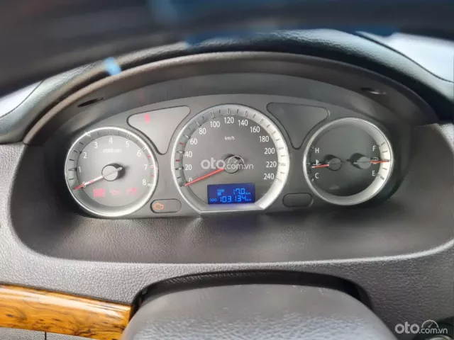 Hyundai Sonata 2009 16