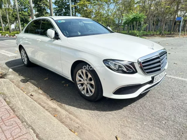 Mercedes-Benz E200 E200 2016 4