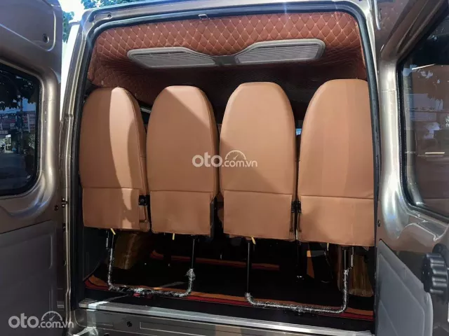 Ford Transit Luxury 2023 2