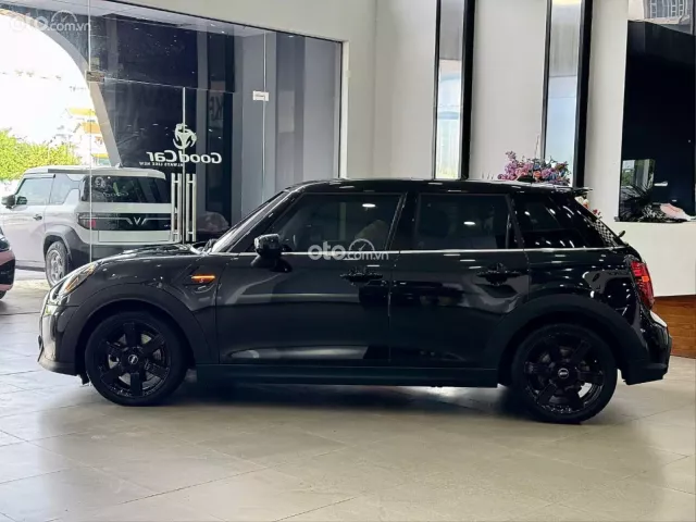 Mini Cooper S 5 cửa 2023 6