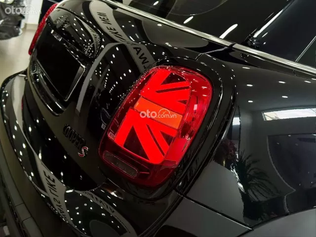 Mini Cooper S 5 cửa 2023 7