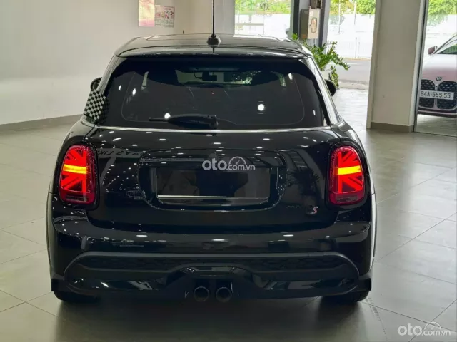 Mini Cooper S 5 cửa 2023 9