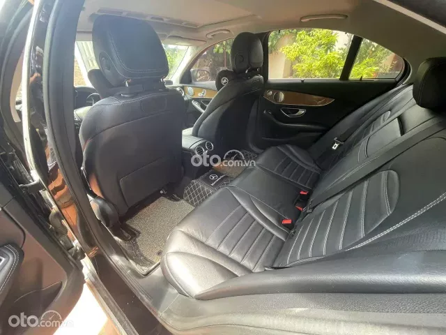 Mercedes-Benz C250 Exclusive 2018 2